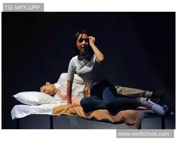 探秘真人偷情视频背后的真相与隐私伦理的深度剖析