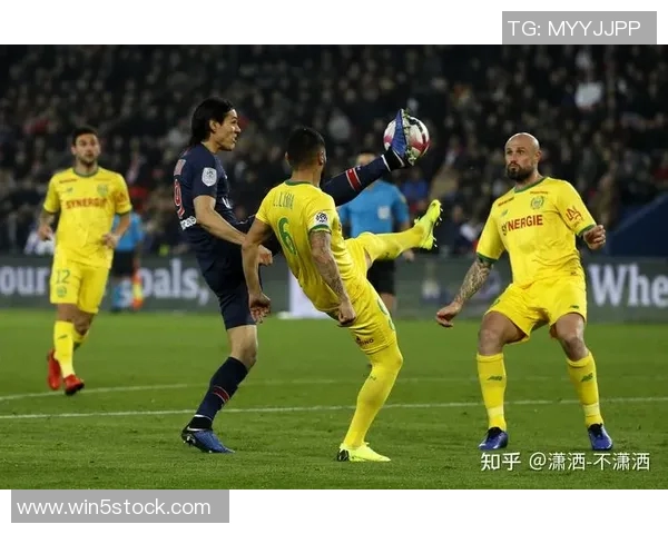 大巴黎迎来赛季最后一项福利兰斯意外成为法甲倒数第三名 大巴黎迎来赛季最后一项福利兰斯意外成为法甲倒数第三名