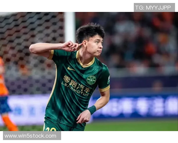 德甲门兴俱乐部确认王钰栋成为引援候选名单新成员